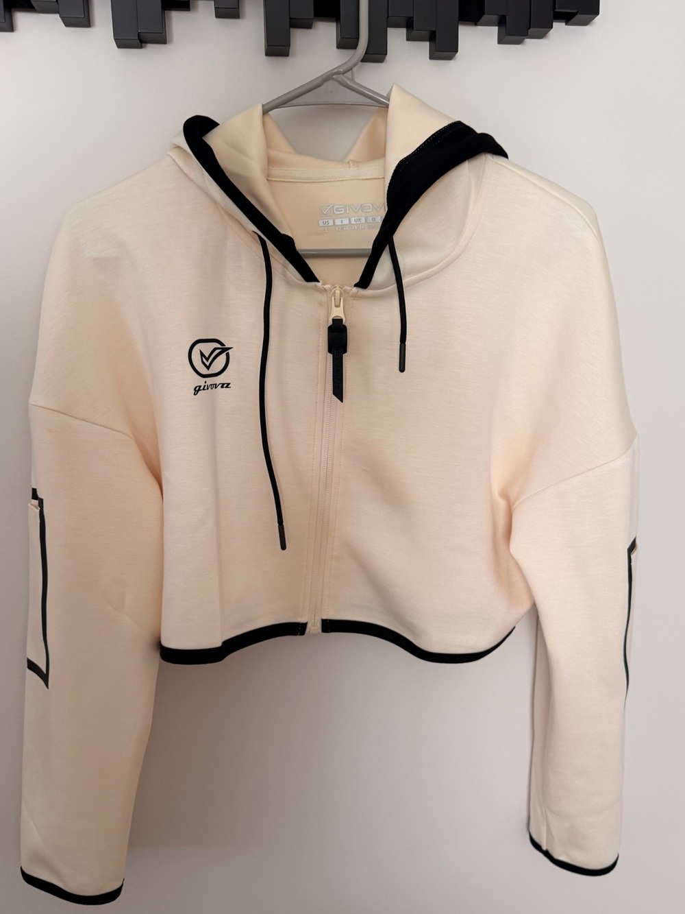 Givova Cream Cropped Zip Hoodie with Black Trim